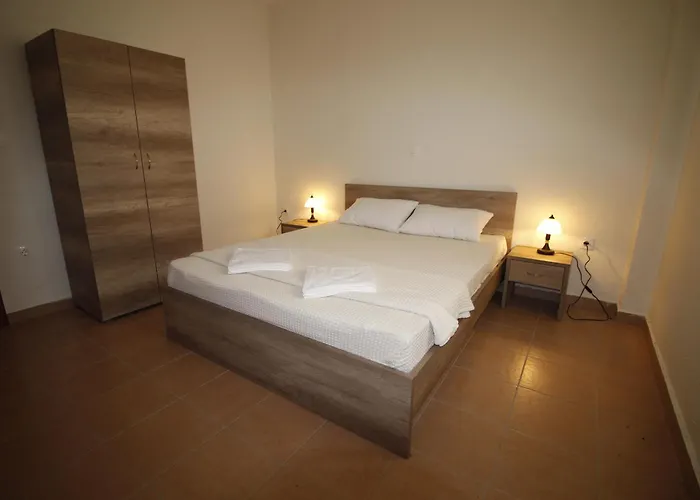 Ammouliani Apartments *